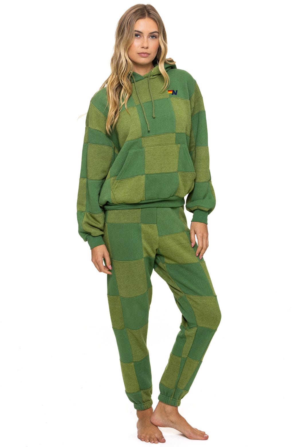 CHECK QUILT RELAXED PULLOVER HOODIE - JUNGLE GREEN // PALM - Image 11