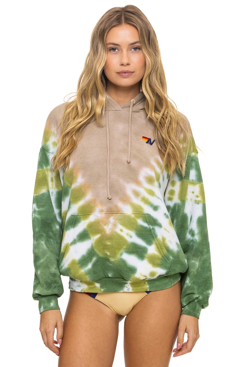 HAND DYED V RELAXED PULLOVER HOODIE - TIE DYE SAND // JUNGLE - Image 7