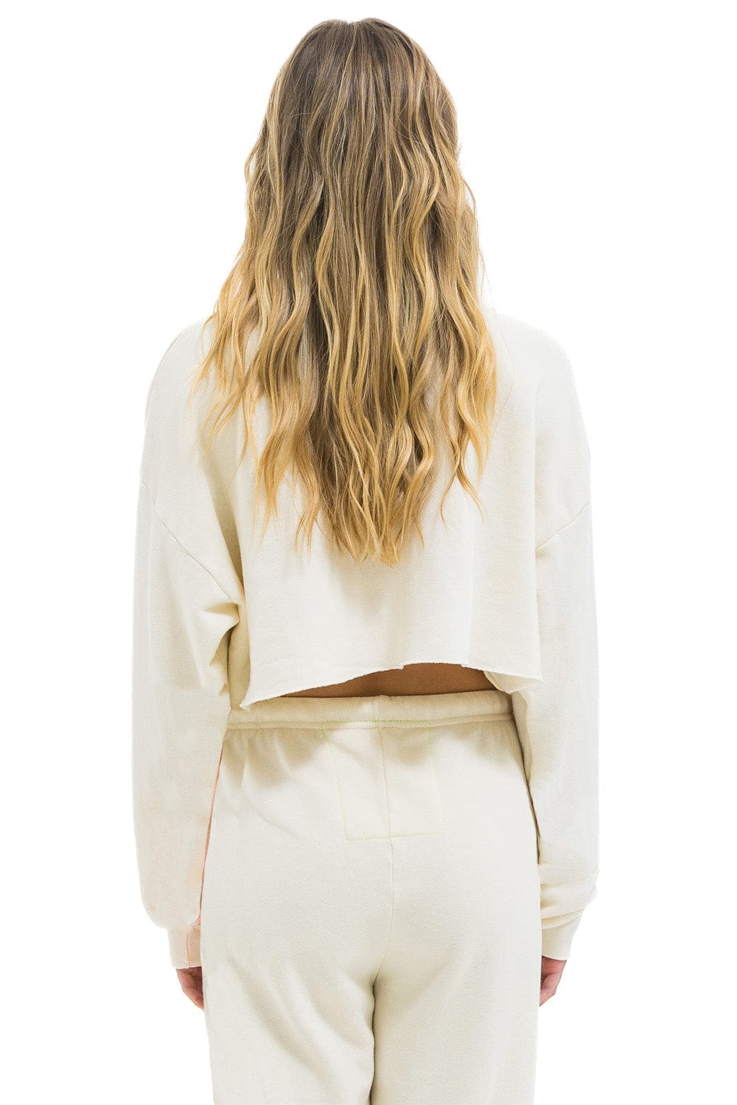 LOGO CROPPED CREW SWEATSHIRT RELAXED - VINTAGE WHITE - Image 2