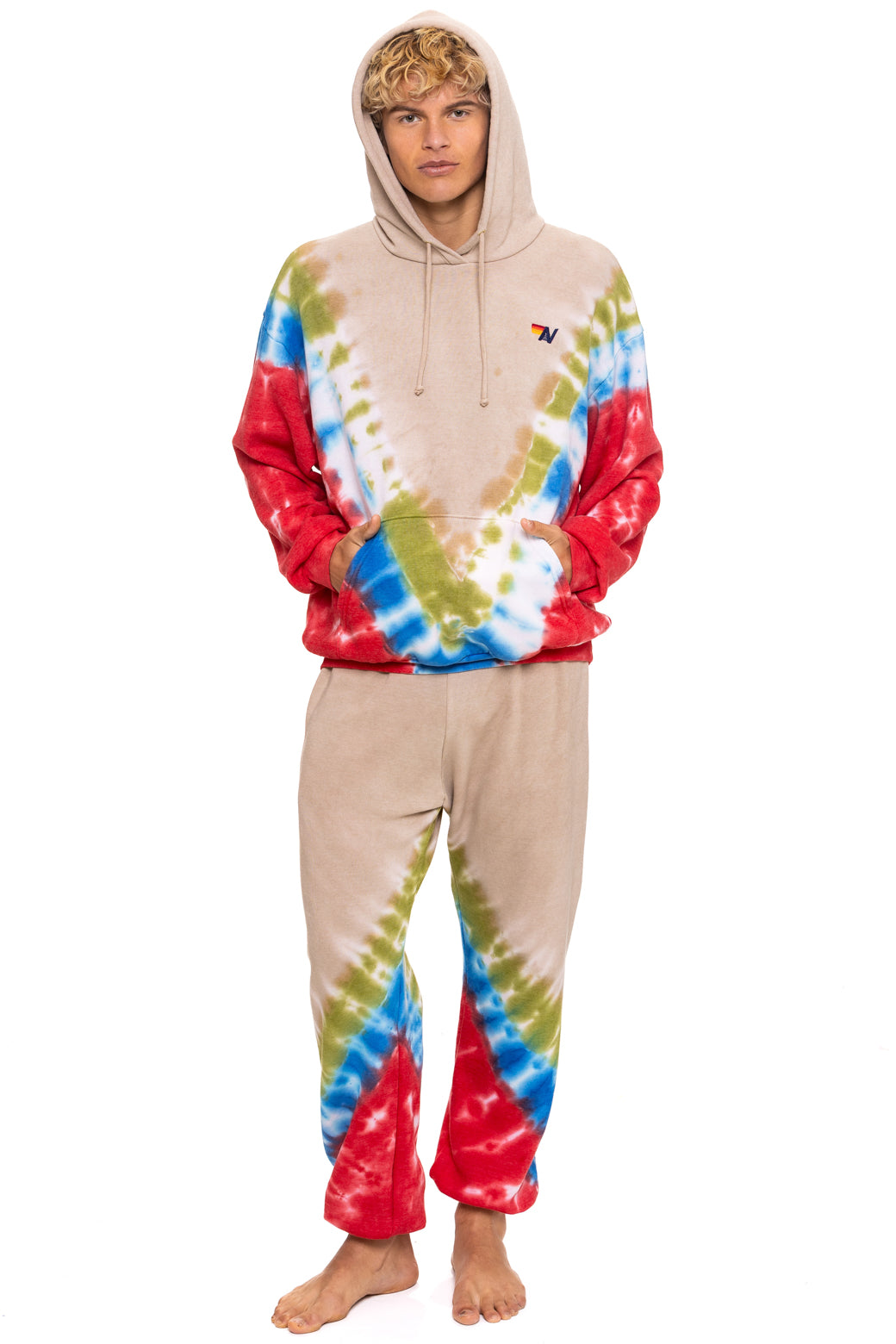 HAND DYED V RELAXED PULLOVER HOODIE - TIE DYE SAND // BLUE RED - Image 4