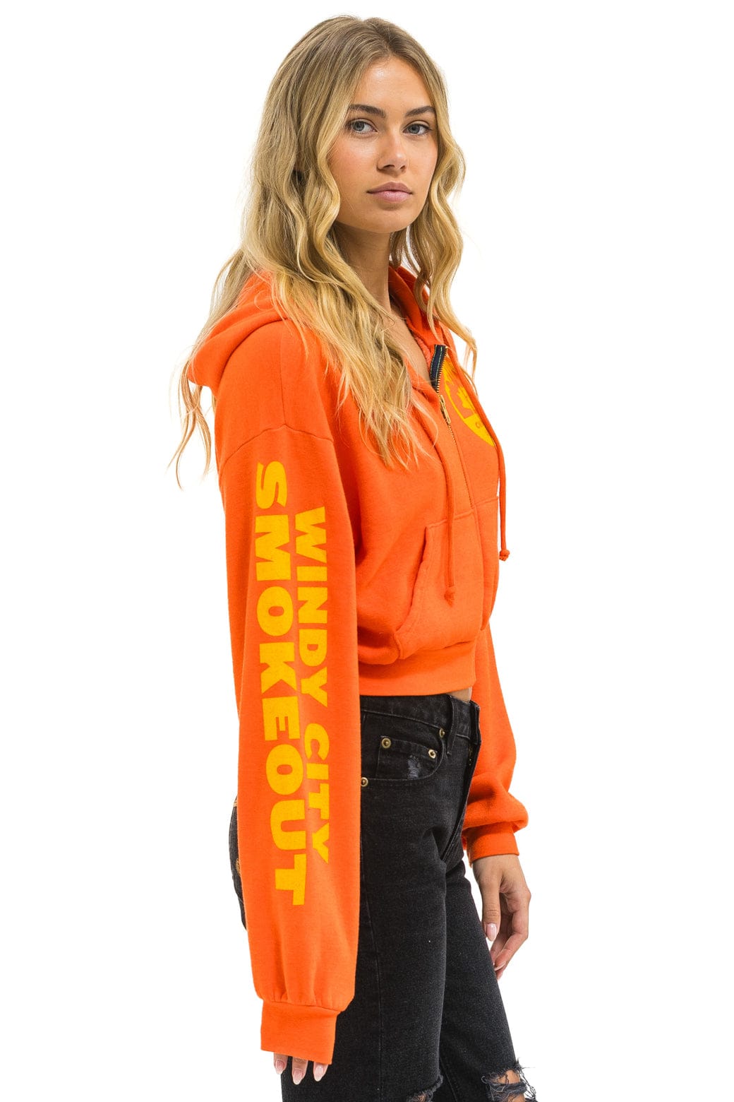 WINDY CITY SMOKEOUT 2025 CROPPED ZIP HOODIE RELAXED - ORANGE - Image 2