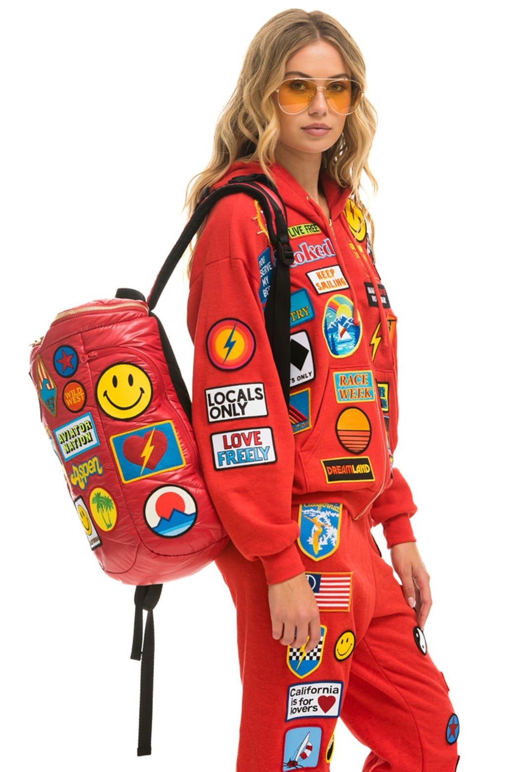 VINTAGE PATCH PUFFER BACKPACK - CHERRY GLOSSY - Image 2